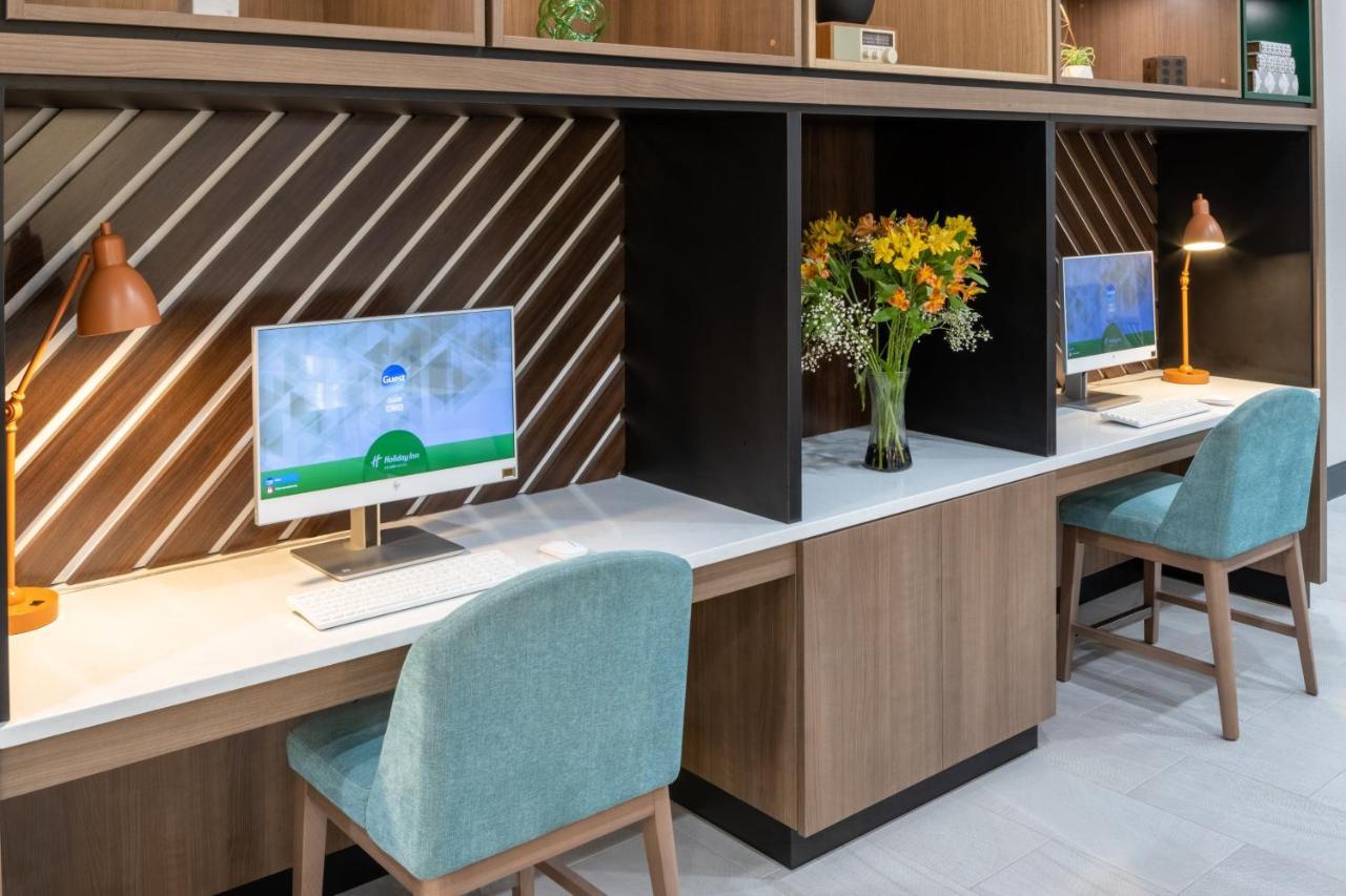 Holiday Inn - Long Island - Islip Arpt East By Ihg Holtsville Bagian luar foto